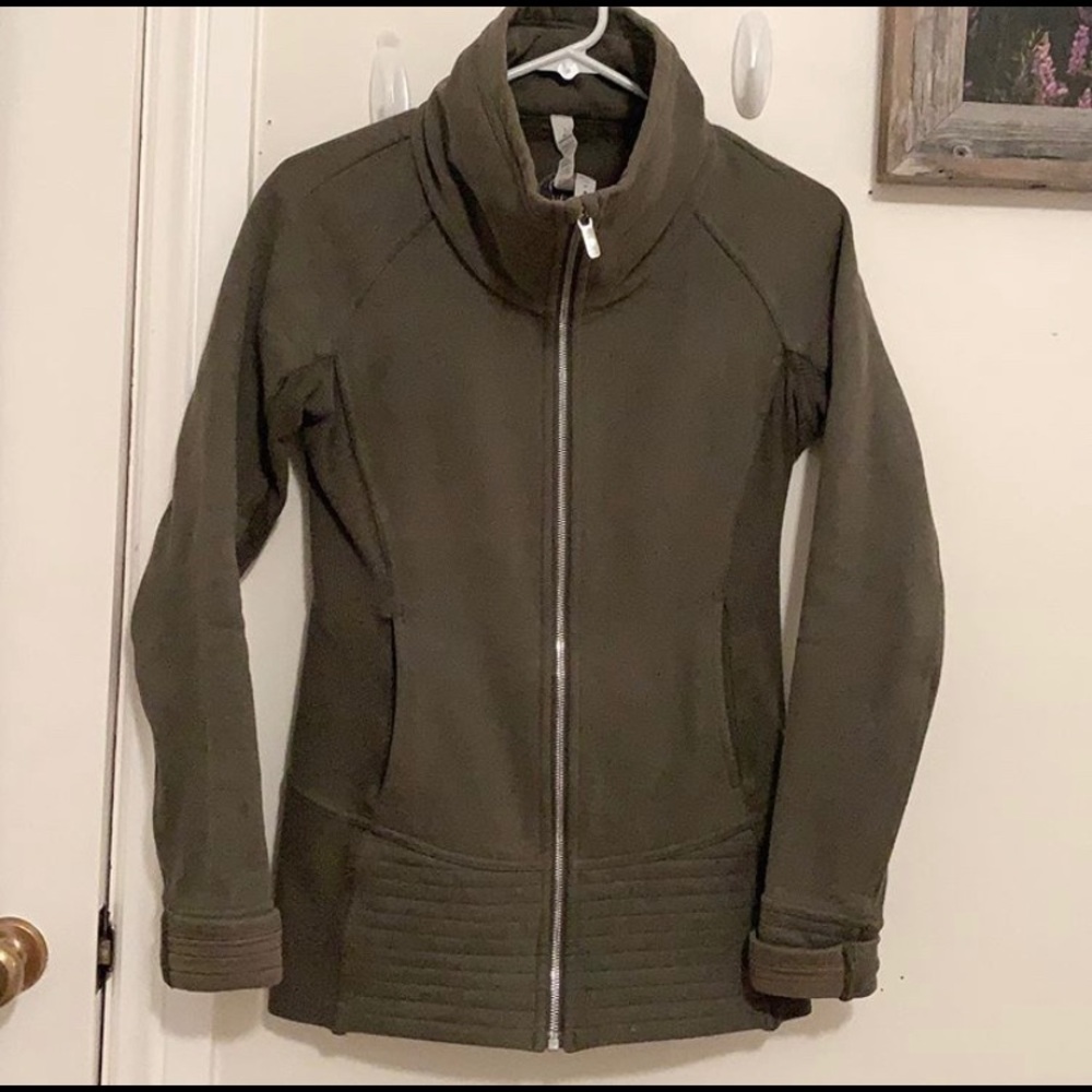 LULULEMON SCUBA JACKET SKZE 2